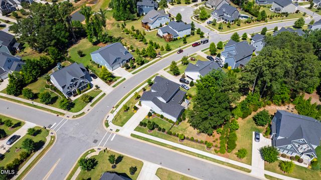 1300 Commons Ford Place, Apex, NC 27539