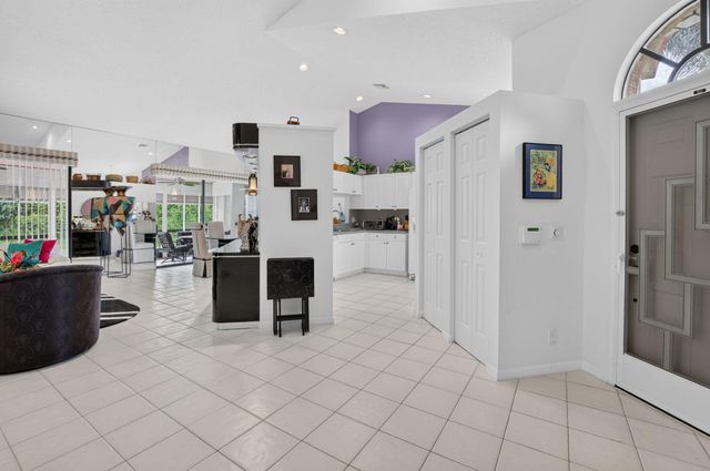 7537 Lexington Club Boulevard B, Delray Beach, FL 33446