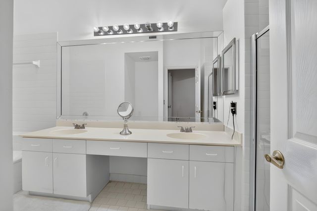 7537 Lexington Club Boulevard B, Delray Beach, FL 33446