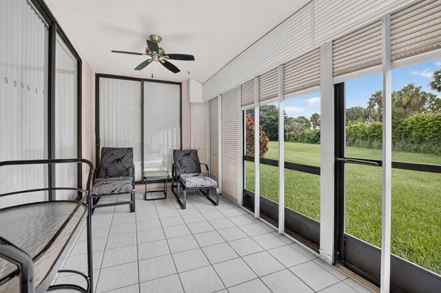 7537 Lexington Club Boulevard B, Delray Beach, FL 33446