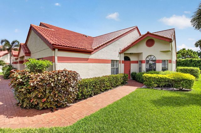 7537 Lexington Club Boulevard B, Delray Beach, FL 33446
