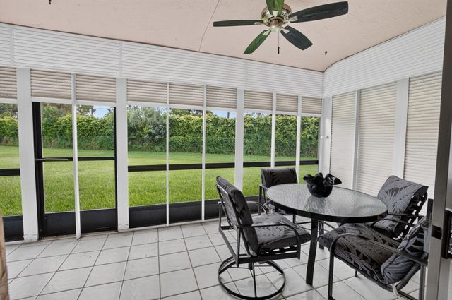 7537 Lexington Club Boulevard B, Delray Beach, FL 33446