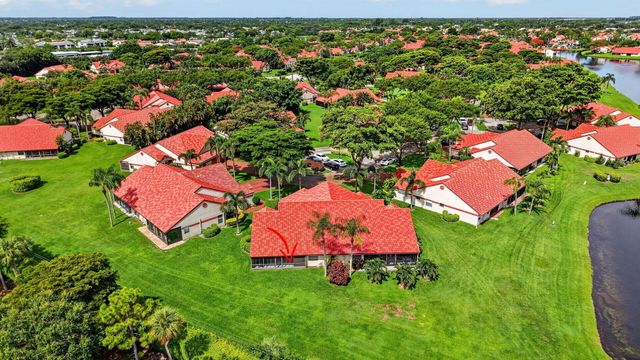7537 Lexington Club Boulevard B, Delray Beach, FL 33446