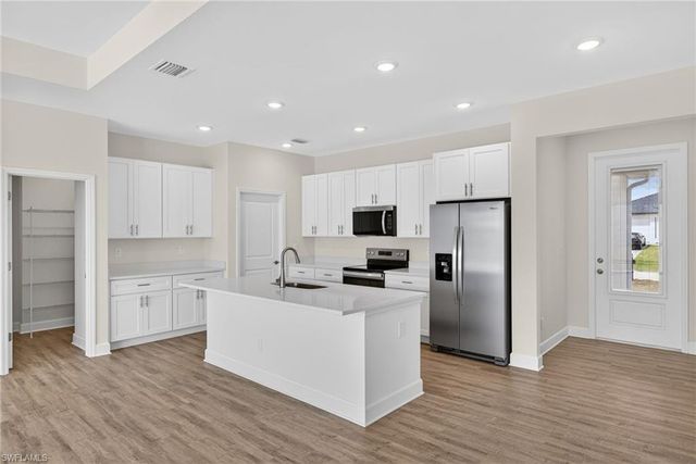 2553 NW 20th AVE, Cape Coral, FL 33993