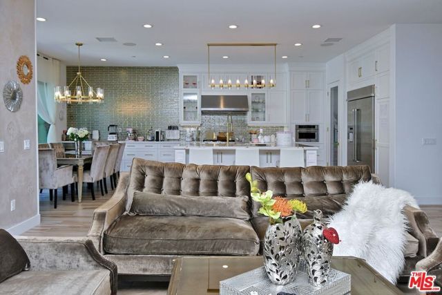 20779 W Liana Court, Porter Ranch (los Angeles), CA 91326