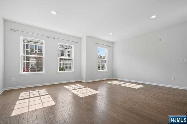 32 Truman Drive, Wood Ridge, NJ 07075