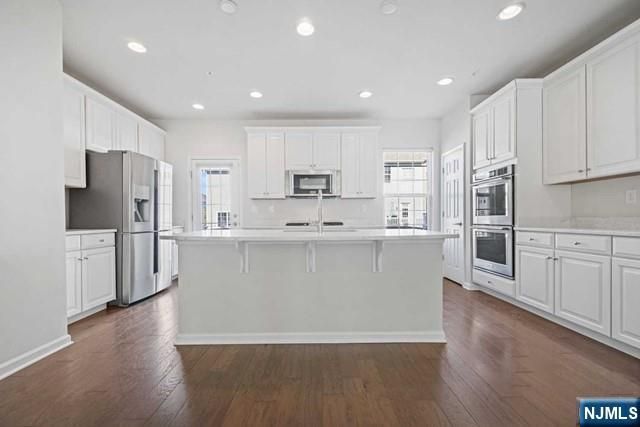 32 Truman Drive, Wood Ridge, NJ 07075