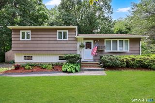 56 Oak Wood Drive, Monroe, CT 06468