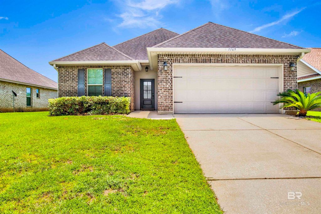 1169 Crown Walk Drive, Foley, AL 36535