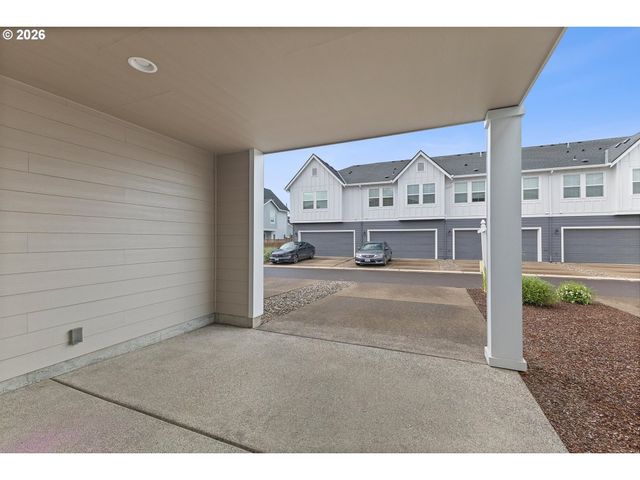 7016 Se FRASIER Ln, Hillsboro, OR 97123