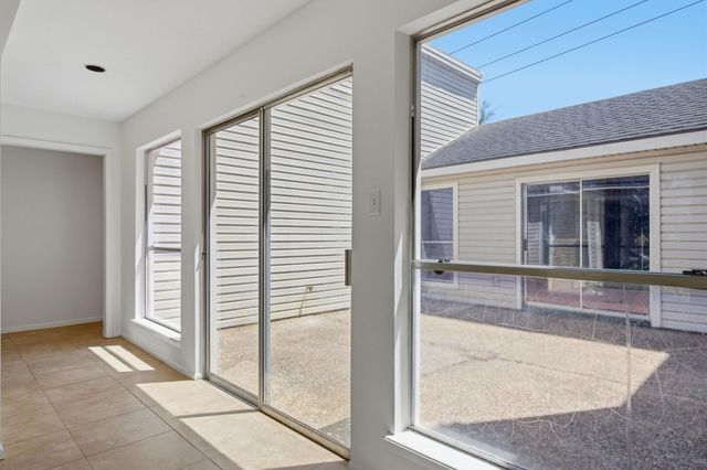 11419 Inwood Drive, Houston, TX 77077