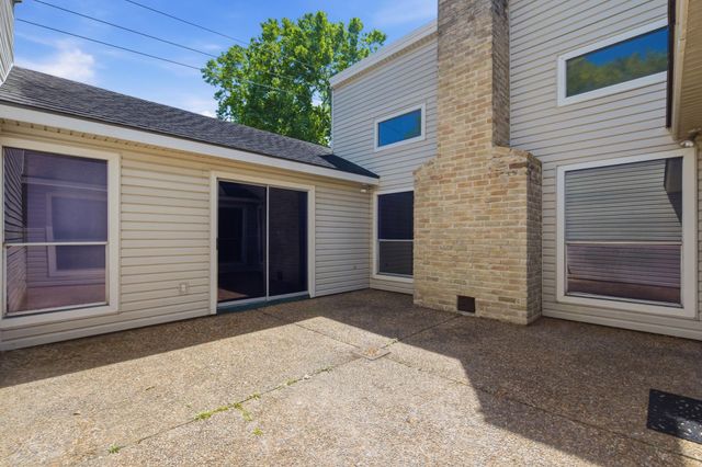 11419 Inwood Drive, Houston, TX 77077