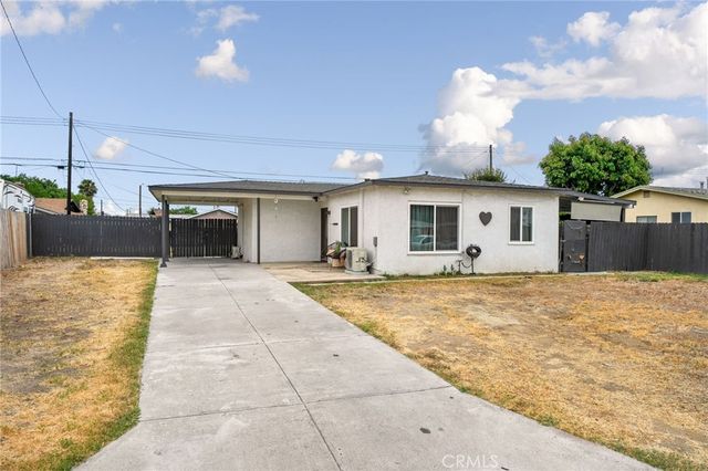1754 Kippy Drive, Colton, CA 92324