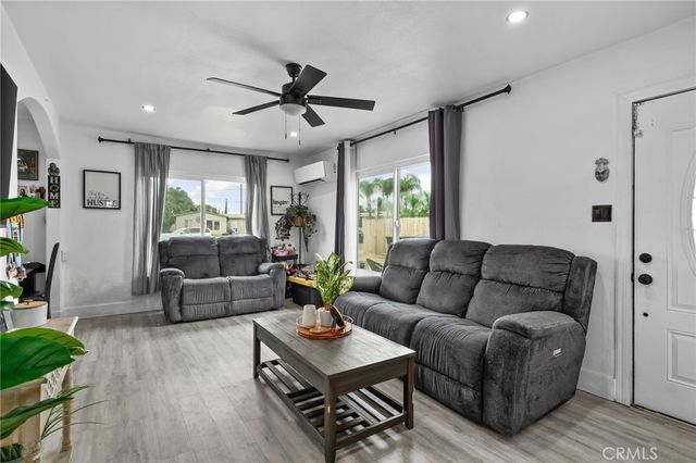 1754 Kippy Drive, Colton, CA 92324