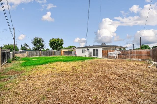 1754 Kippy Drive, Colton, CA 92324