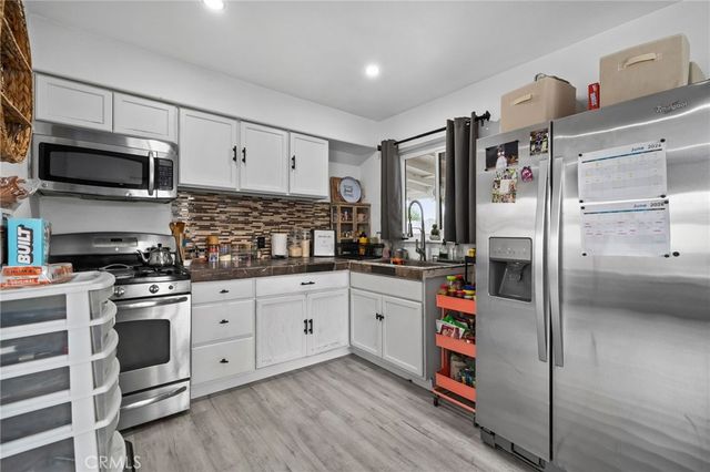1754 Kippy Drive, Colton, CA 92324