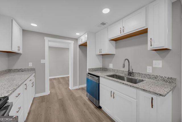 8606 Holly Springs Road, Maysville, GA 30558