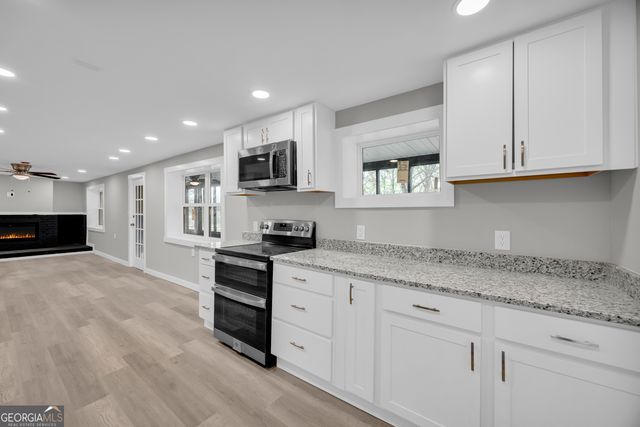 8606 Holly Springs Road, Maysville, GA 30558