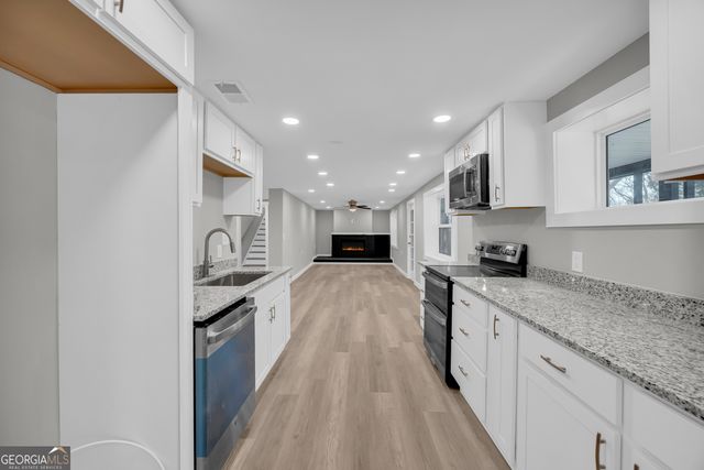 8606 Holly Springs Road, Maysville, GA 30558