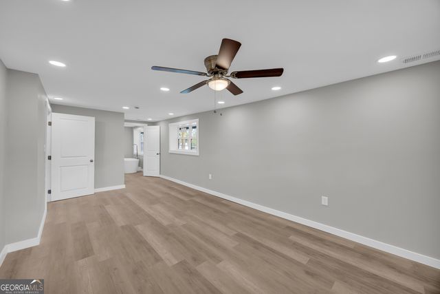 8606 Holly Springs Road, Maysville, GA 30558