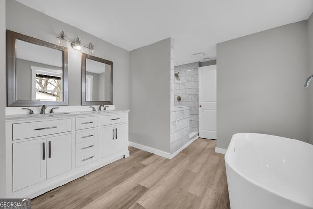8606 Holly Springs Road, Maysville, GA 30558