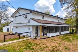 8606 Holly Springs Road, Maysville, GA 30558