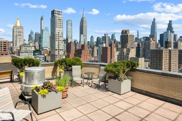 245 E 25th St Apt 12L, New York City, NY 10010