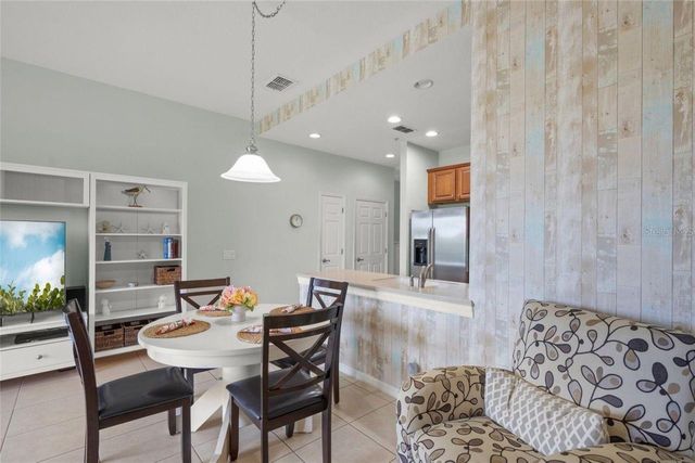 4204 OVERTURE CIRCLE #4204, Bradenton, FL 34209