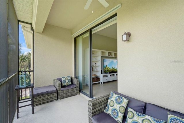 4204 OVERTURE CIRCLE #4204, Bradenton, FL 34209