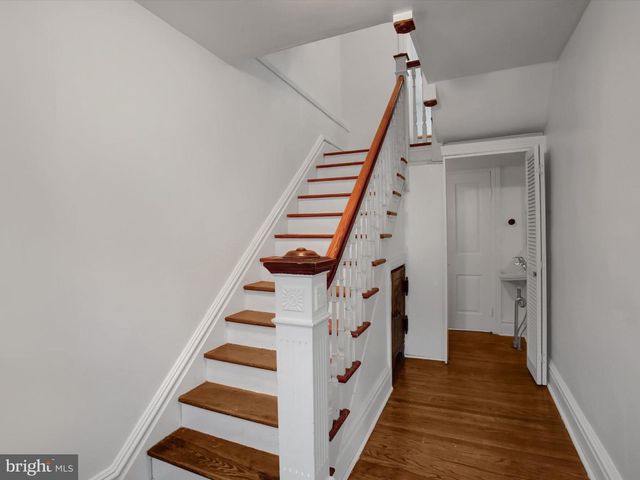 148 N CARLISLE ST, Greencastle, PA 17225