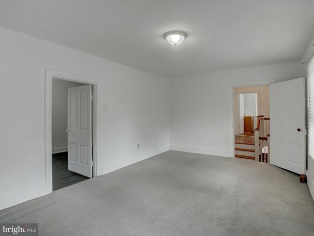 148 N CARLISLE ST, Greencastle, PA 17225