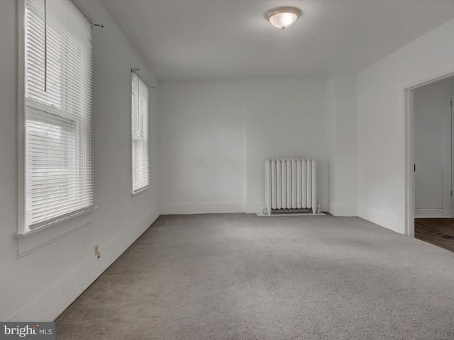 148 N CARLISLE ST, Greencastle, PA 17225