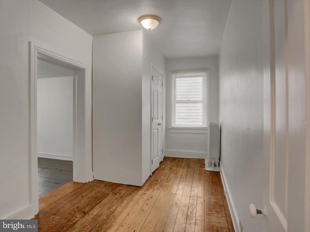 148 N CARLISLE ST, Greencastle, PA 17225