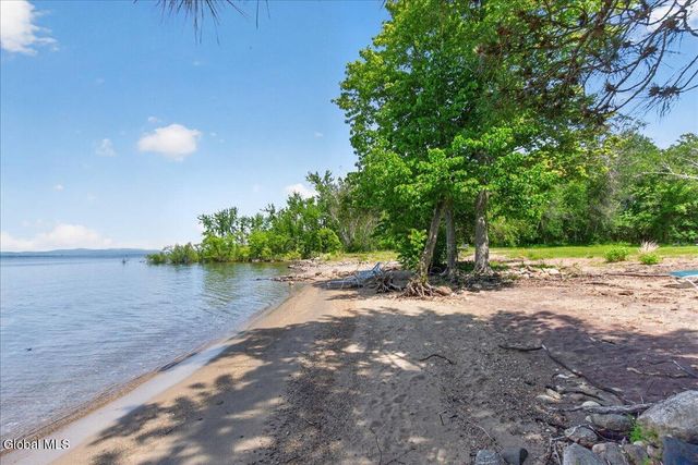 109 Eidsvoll Road, Broadalbin, NY 12025