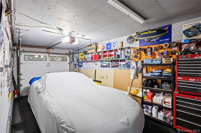 6 Simmons Drive, East Islip, NY 11730