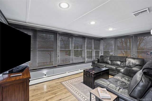 6 Simmons Drive, East Islip, NY 11730