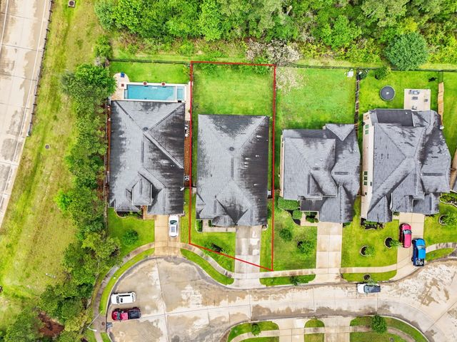 514 Pearl View Lane, Pinehurst, TX 77362