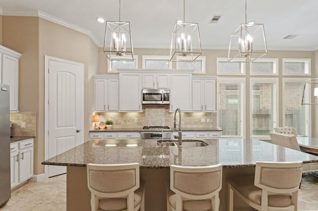 514 Pearl View Lane, Pinehurst, TX 77362