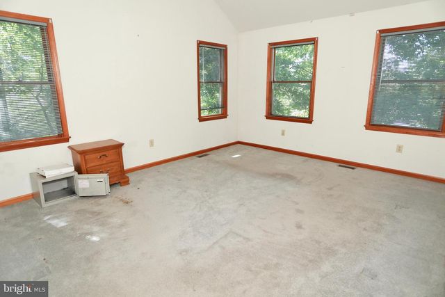 453 LANGLEY RD, Pittsgrove, NJ 08318