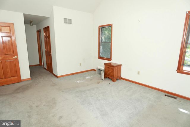 453 LANGLEY RD, Pittsgrove, NJ 08318