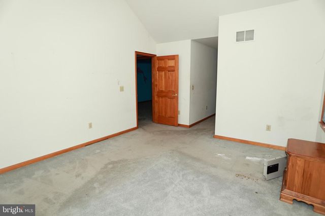 453 LANGLEY RD, Pittsgrove, NJ 08318