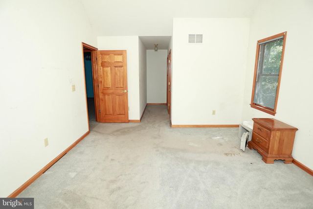 453 LANGLEY RD, Pittsgrove, NJ 08318