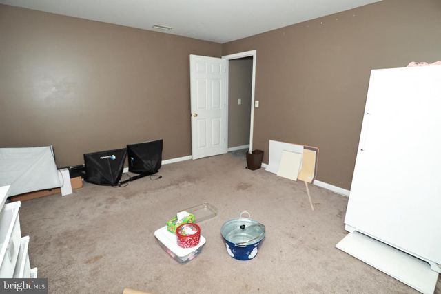 453 LANGLEY RD, Pittsgrove, NJ 08318