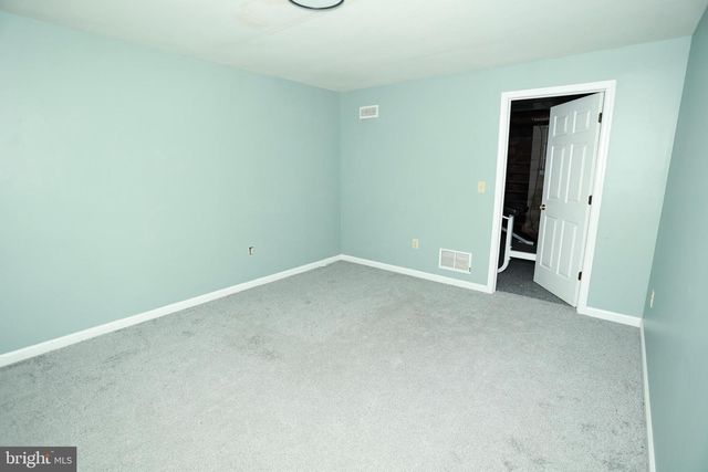 453 LANGLEY RD, Pittsgrove, NJ 08318