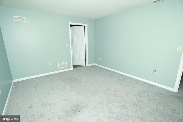 453 LANGLEY RD, Pittsgrove, NJ 08318