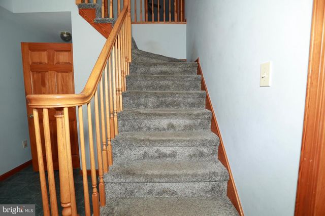 453 LANGLEY RD, Pittsgrove, NJ 08318