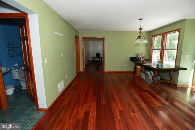 453 LANGLEY RD, Pittsgrove, NJ 08318