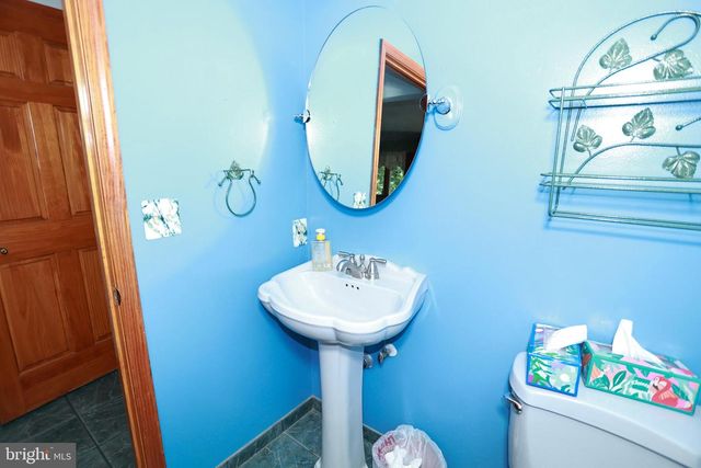 453 LANGLEY RD, Pittsgrove, NJ 08318