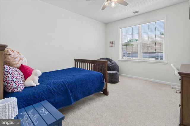 33 TUCKER WAY, Pennington, NJ 08534