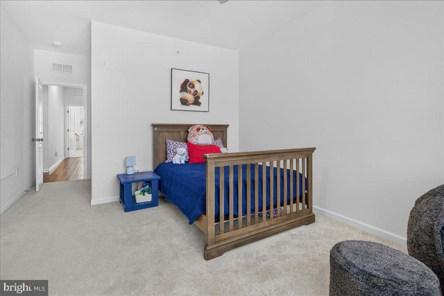 33 TUCKER WAY, Pennington, NJ 08534
